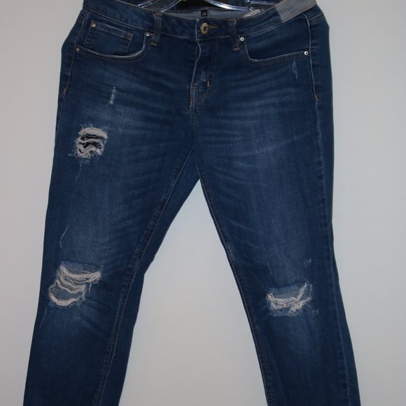 Seven Sisters-Jean Capri Pants - Picture 1 of 5